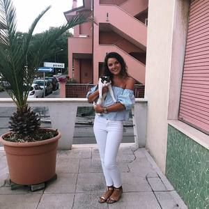 Meet your Posher, Brittany